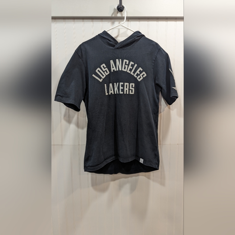 Los Angeles Lakers Hoodie Men Medium Black Nike Tee Pullover Short Sleeve NBA